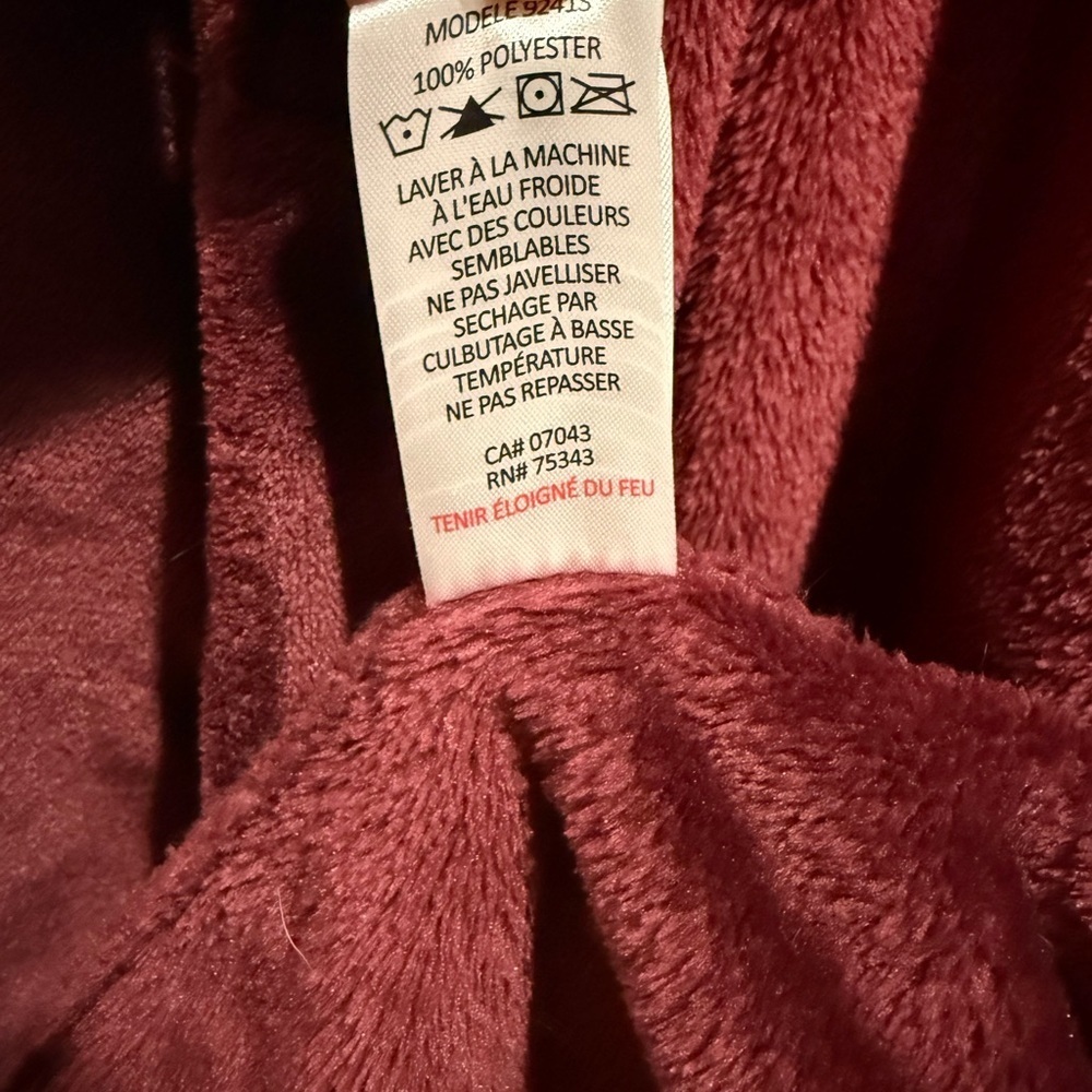 Rosé Plush Maroon Hooded Robe Medium - Picture 5 of 7